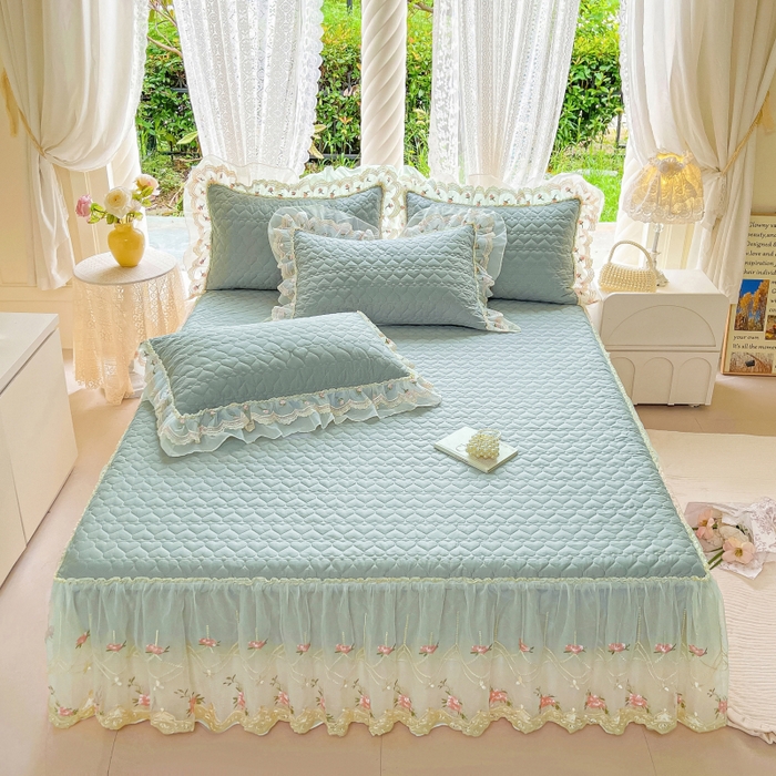 91家纺网 家纺一手货源 找家纺 罗艺轩 2025新款全棉蕾丝刺绣床裙四件套-小香玫瑰 小香玫瑰-豆绿