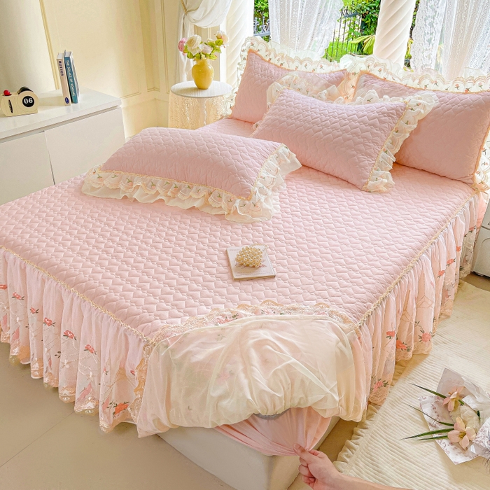 91家纺网 家纺一手货源 找家纺 罗艺轩 2025新款全棉蕾丝刺绣单床裙-小香玫瑰 小香玫瑰-粉色