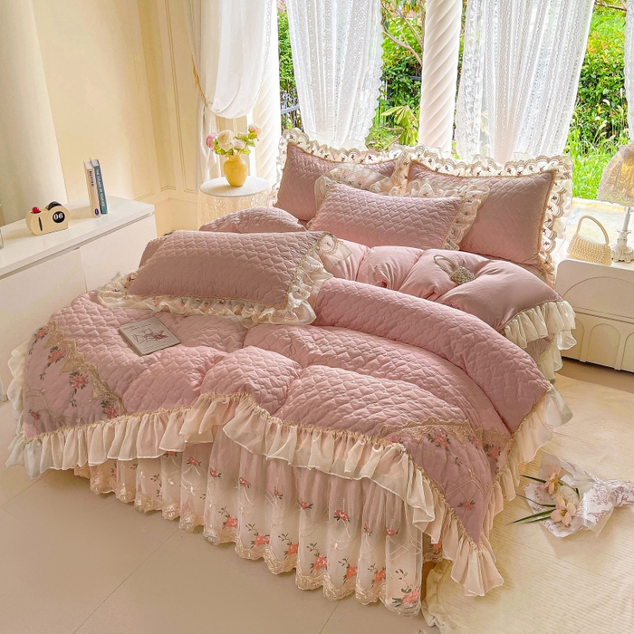 91家纺网 家纺一手货源 找家纺 罗艺轩 2025新款全棉蕾丝刺绣床裙四件套-小香玫瑰 小香玫瑰-豆沙