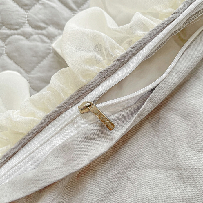 91家纺网 家纺一手货源 找家纺 罗艺轩 2025新款全棉蕾丝刺绣单床裙-小香玫瑰 小香玫瑰-灰色