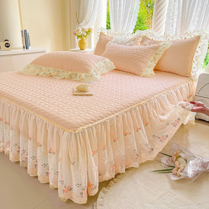 91家纺网 家纺一手货源 找家纺 罗艺轩 2025新款全棉蕾丝刺绣床裙四件套-小香玫瑰 小香玫瑰-玉色