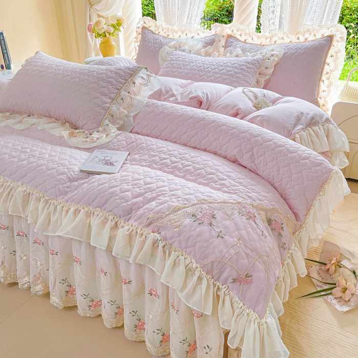 91家纺网 家纺一手货源 找家纺 罗艺轩 2025新款全棉蕾丝刺绣床裙四件套-小香玫瑰 小香玫瑰-紫色