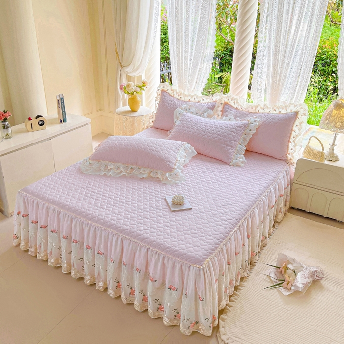 91家纺网 家纺一手货源 找家纺 罗艺轩 2025新款全棉蕾丝刺绣床裙四件套-小香玫瑰 小香玫瑰-紫色