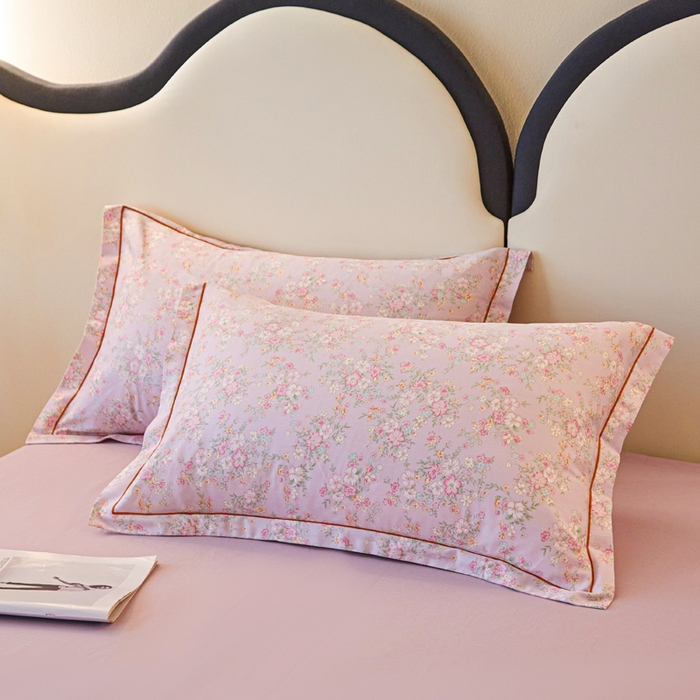 91家纺网 家纺一手货源 找家纺 棉乐町家居 2025新款全棉纯棉小清新工艺款四件套 樱花粉