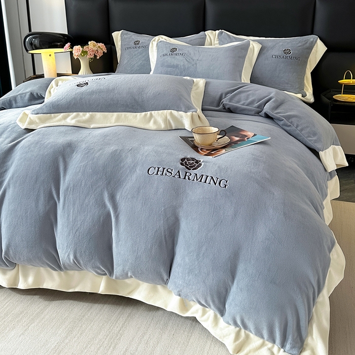 91家纺网 家纺一手货源 找家纺 （总）爱洛 2025新款牛奶绒四件套牛奶绒刺绣四件套纯色牛奶绒四件套