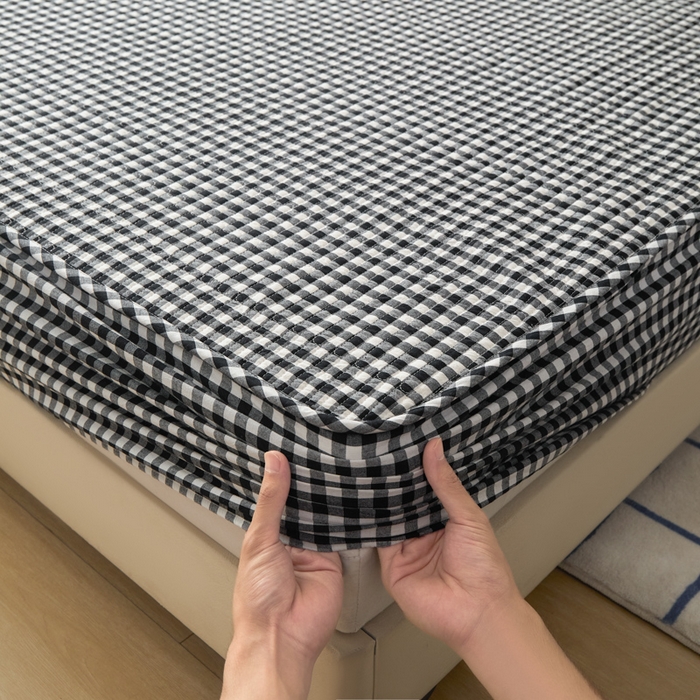 91家纺网 家纺一手货源 找家纺 沐纯家居 2025新款A类全棉纯棉色织水洗棉加婴儿绒双面可用床笠-暖绒系列 暖绒-黑白格