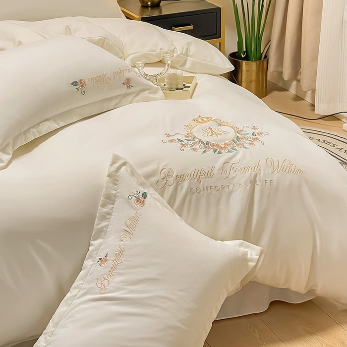 91家纺网 家纺一手货源 找家纺 （总）青泽家纺 2025新款水洗棉绣花磨毛四件套碳素磨毛床单款床笠款套件