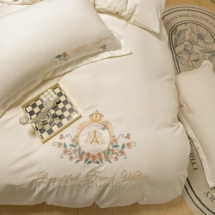 91家纺网 家纺一手货源 找家纺 （总）青泽家纺 2025新款水洗棉绣花磨毛四件套碳素磨毛床单款床笠款套件