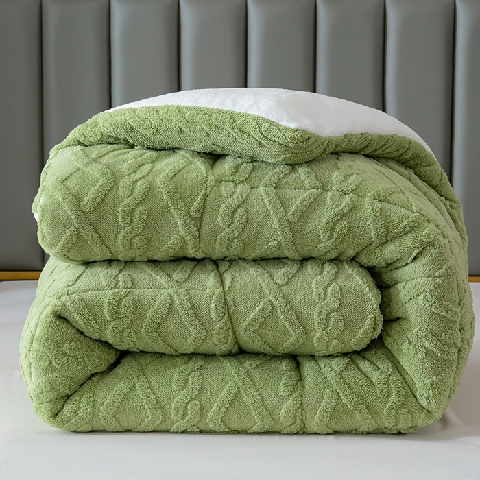 91家纺网 家纺一手货源 找家纺 铺尚美家纺 2025春夏新款塔芙绒北极绒加厚冬被子被芯 芥末绿