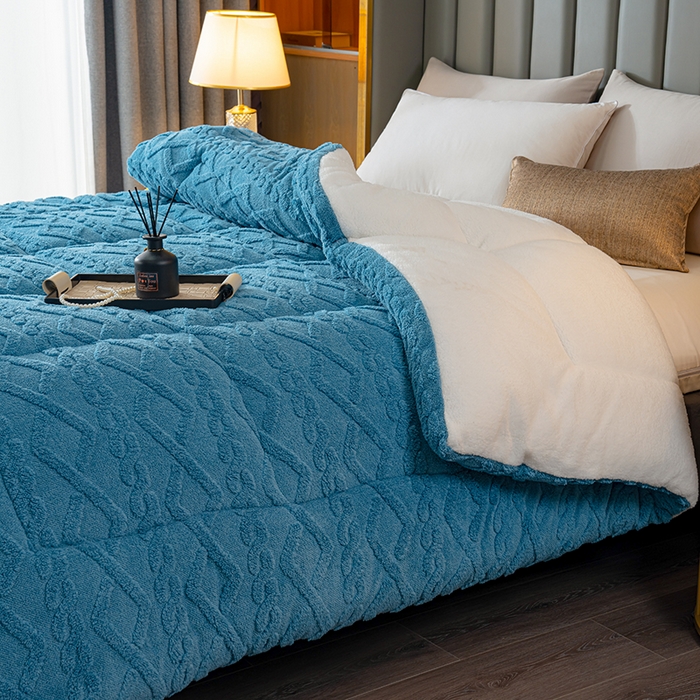 91家纺网 家纺一手货源 找家纺 铺尚美家纺 2025春夏新款塔芙绒北极绒加厚冬被子被芯 蓝色