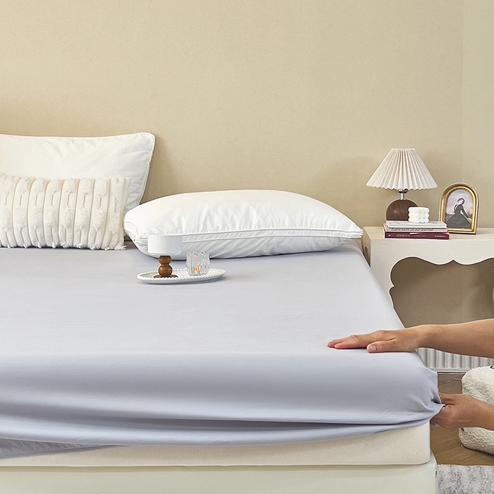 91家纺网 家纺一手货源 找家纺 青泽家纺 2025新款床笠单件防滑水洗棉床套罩床单全包席梦思床垫防尘保护罩 灰色