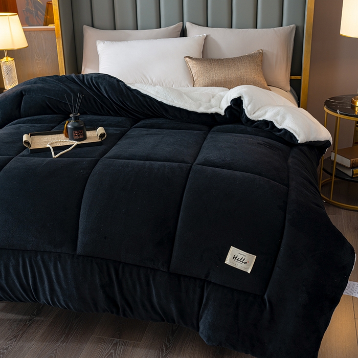 91家纺网 家纺一手货源 找家纺 铺尚美家纺 2025春夏新款跨境电商爆款秋冬新款牛奶绒羊羔绒保暖加厚冬被牛奶绒被子被芯 黑色