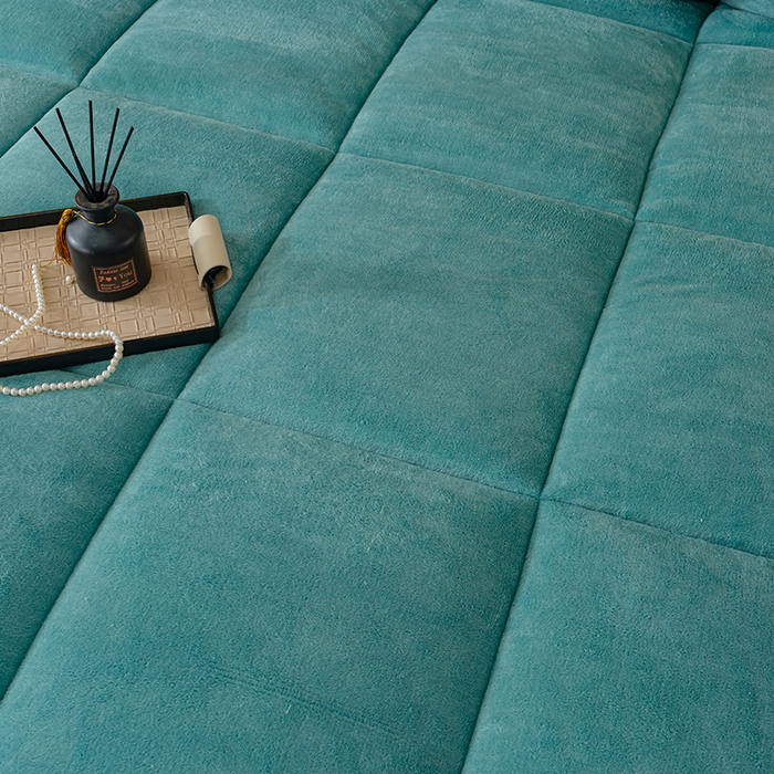 91家纺网 家纺一手货源 找家纺 铺尚美家纺 2025春夏新款跨境电商爆款秋冬新款牛奶绒羊羔绒保暖加厚冬被牛奶绒被子被芯 深绿