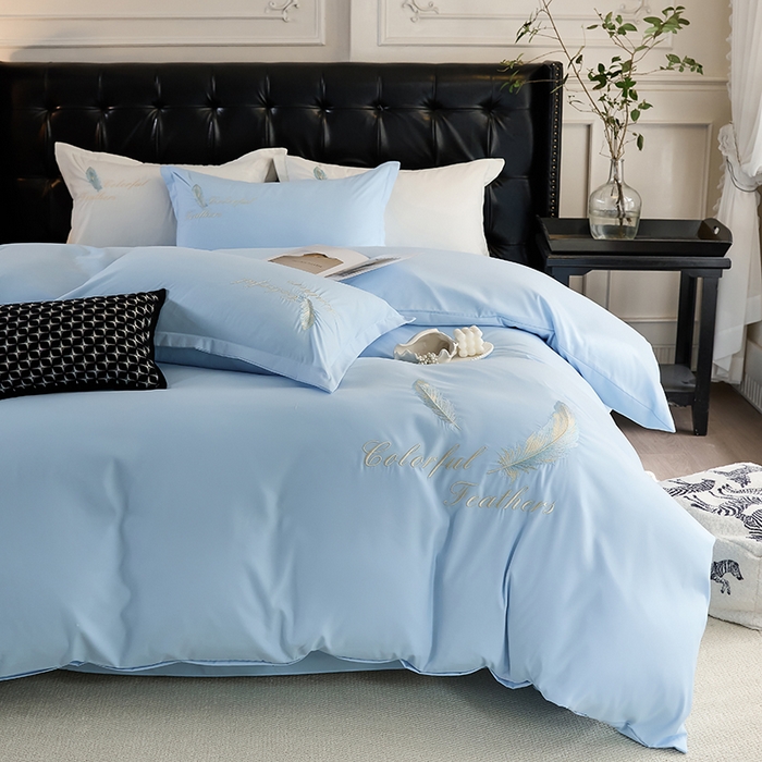 91家纺网 家纺一手货源 找家纺 青泽家纺 2025新款水洗棉绣花磨毛四件套碳素磨毛床单款床笠款套件 轻羽天蓝