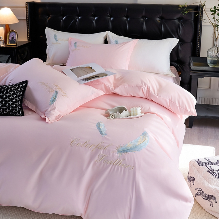 91家纺网 家纺一手货源 找家纺 青泽家纺 2025新款水洗棉绣花磨毛四件套碳素磨毛床单款床笠款套件 轻羽玉粉