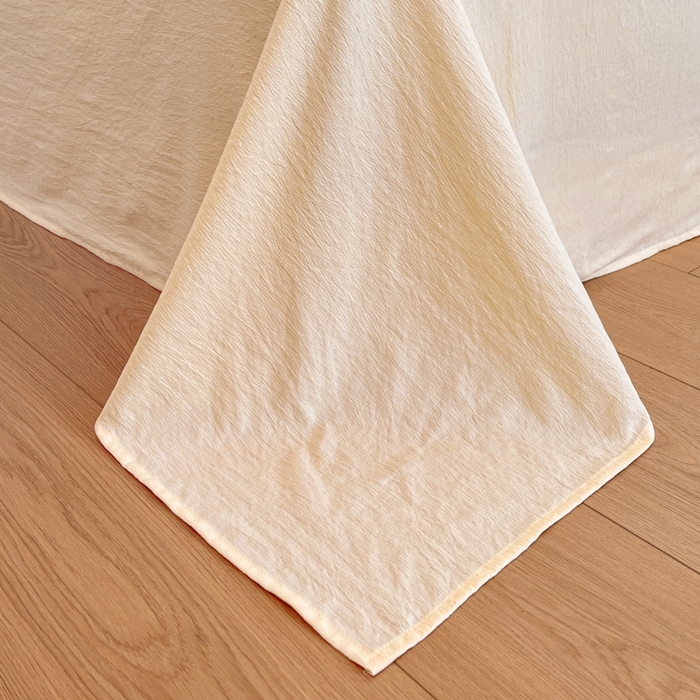 91家纺网 家纺一手货源 找家纺 海岛哥哥 2025新款高克重（110克）云感提花皱皱纱正版三丽鸥四件套系列 粉樱凯蒂