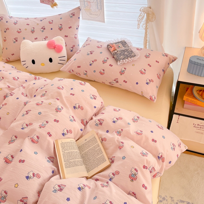 91家纺网 家纺一手货源 找家纺 海岛哥哥 2025新款高克重（110克）云感提花皱皱纱正版三丽鸥四件套系列 奶芙KT