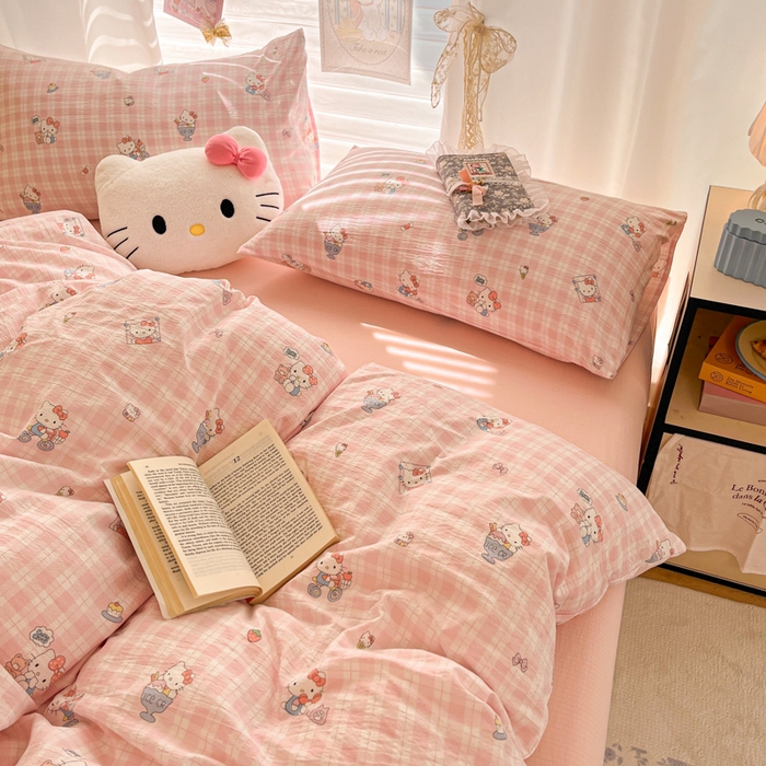 91家纺网 家纺一手货源 找家纺 海岛哥哥 2025新款高克重（110克）云感提花皱皱纱正版三丽鸥四件套系列 甜蜜电话-粉