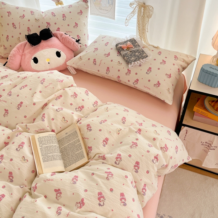 91家纺网 家纺一手货源 找家纺 海岛哥哥 2025新款高克重（110克）云感提花皱皱纱正版三丽鸥四件套系列 木马美乐蒂