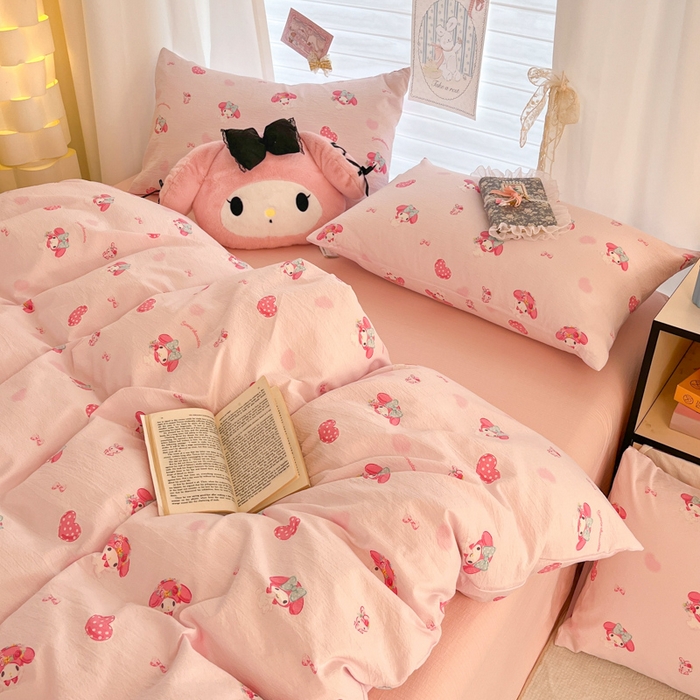 91家纺网 家纺一手货源 找家纺 海岛哥哥 2025新款高克重（110克）云感提花皱皱纱正版三丽鸥四件套系列 童趣美乐蒂