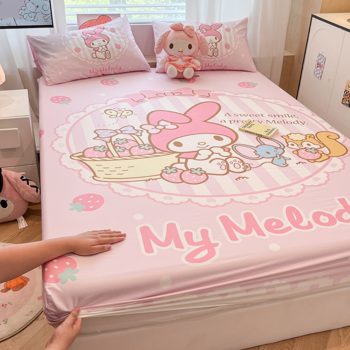 91家纺网 家纺一手货源 找家纺 暮思家居 2025新款正版授权三丽鸥大阪全棉数码印花纯棉单品床笠床笠单件单床笠（专版花型） 棉A版-草莓美乐蒂