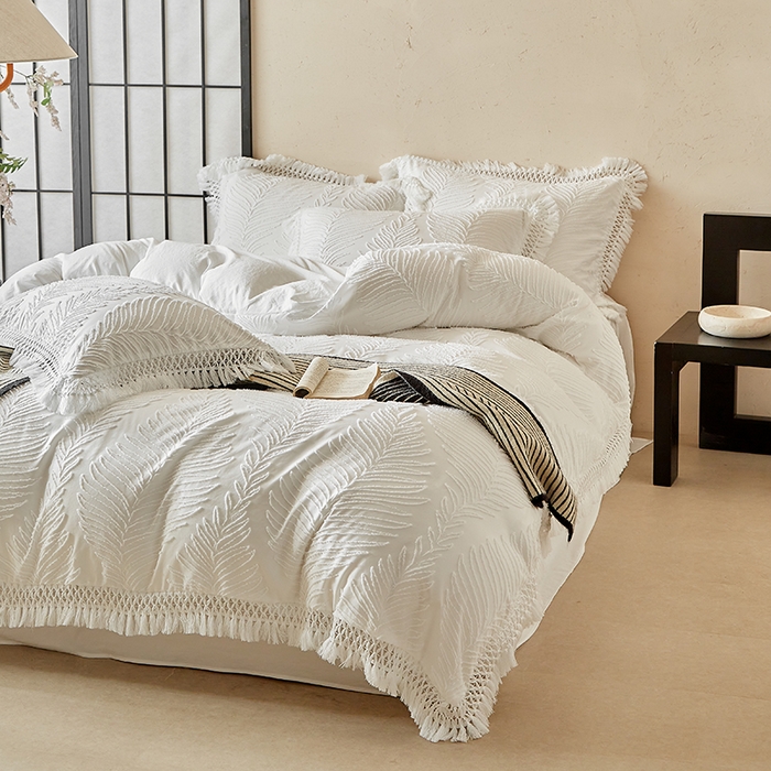 91家纺网 家纺一手货源 找家纺 （总）缘生活 2025新款剪花针叶流苏四件套四季款 民宿首选