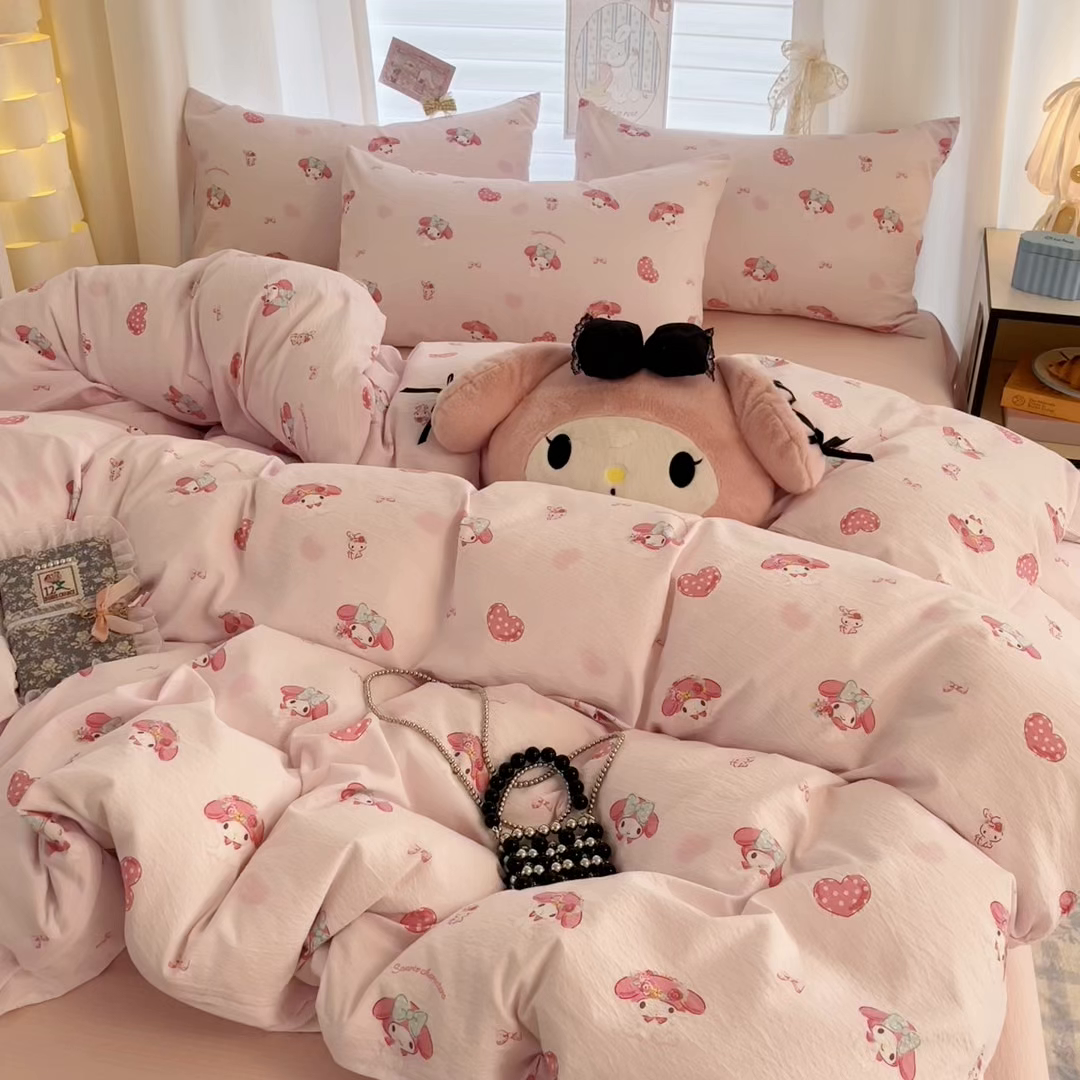 91家纺网 家纺一手货源 找家纺 海岛哥哥 2025新款高克重（110克）云感提花皱皱纱正版三丽鸥四件套系列 童趣美乐蒂