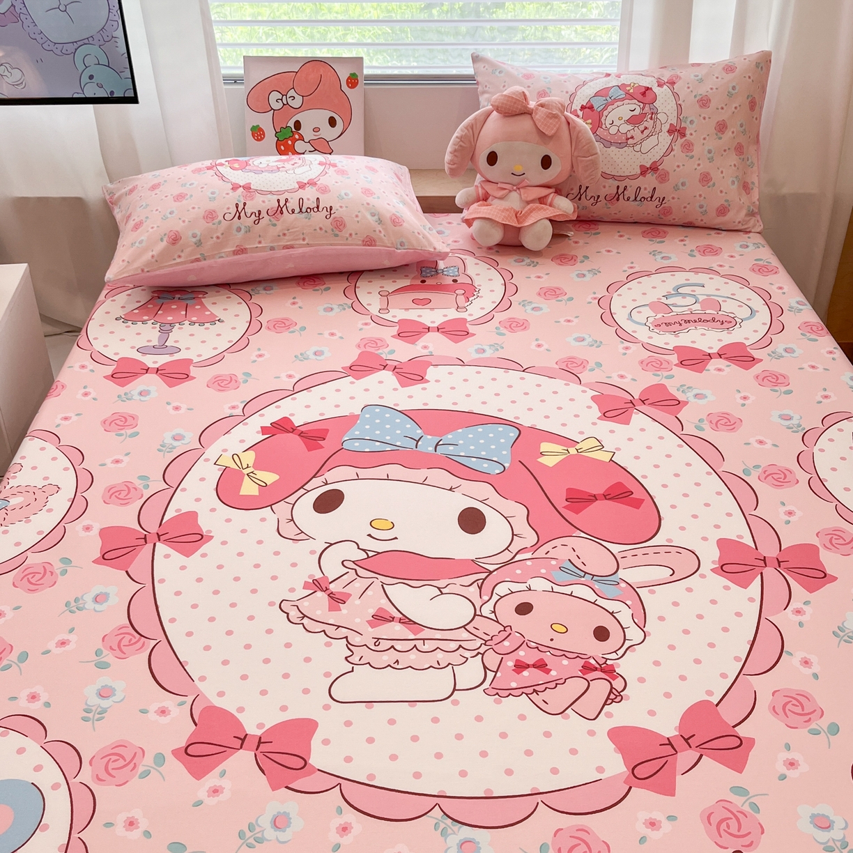 91家纺网 家纺一手货源 找家纺 暮思家居 2025新款正版授权三丽鸥大阪全棉数码印花纯棉单品床笠床笠单件单床笠（专版花型） 棉A版-花园美乐蒂