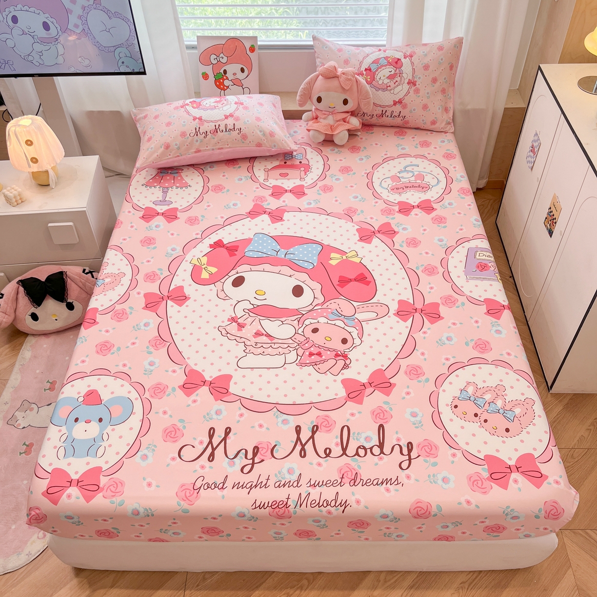 91家纺网 家纺一手货源 找家纺 暮思家居 2025新款正版授权三丽鸥大阪全棉数码印花纯棉单品床笠床笠单件单床笠（专版花型） 棉A版-花园美乐蒂