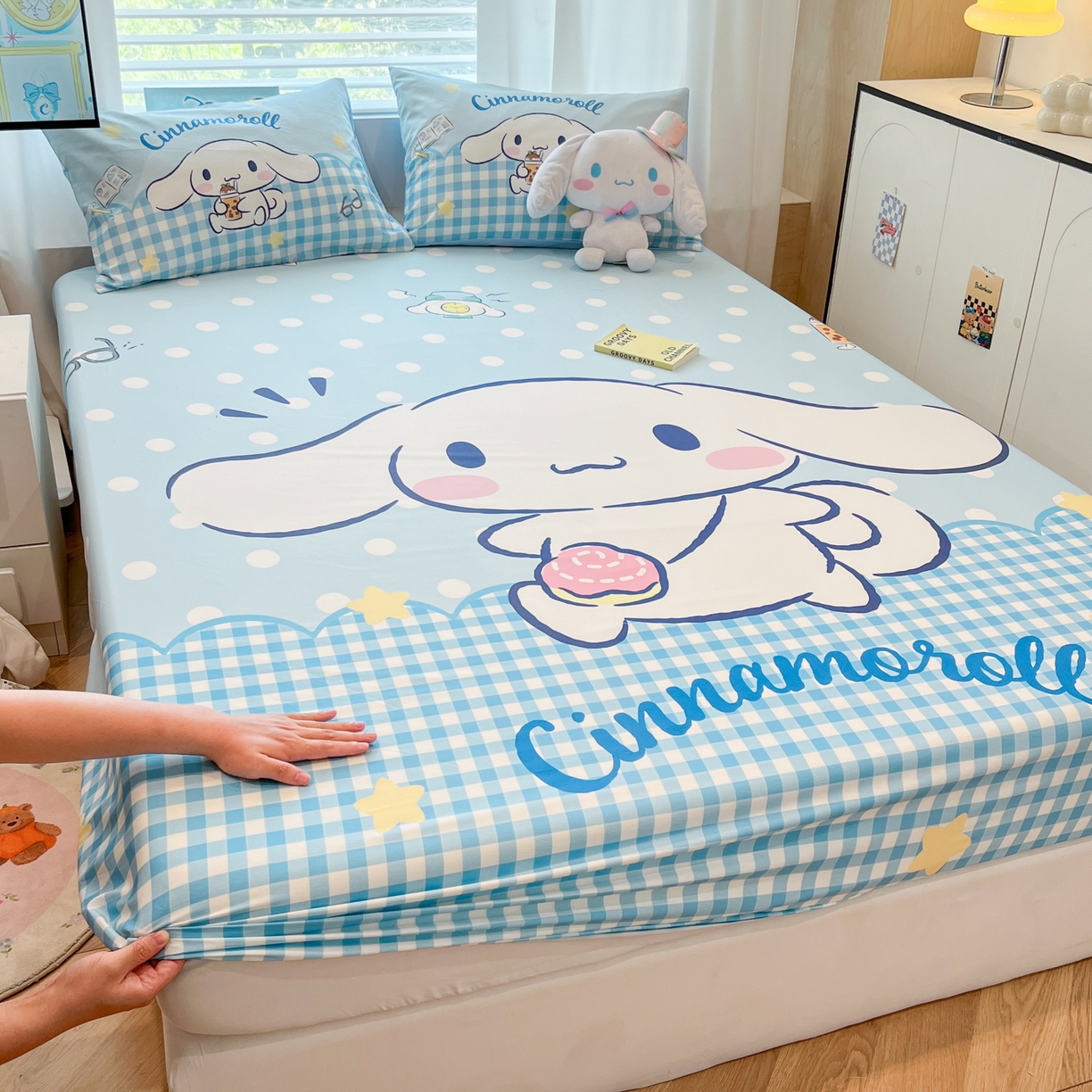 91家纺网 家纺一手货源 找家纺 暮思家居 2025新款正版授权三丽鸥大阪全棉数码印花纯棉单品床笠床笠单件单床笠（专版花型） 棉A版-快乐玉桂狗