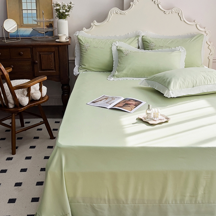 91家纺网 家纺一手货源 找家纺 青泽家纺 2025新款母婴级ins风韩版绣花荷叶边水洗棉磨毛四件套 手捧花绿