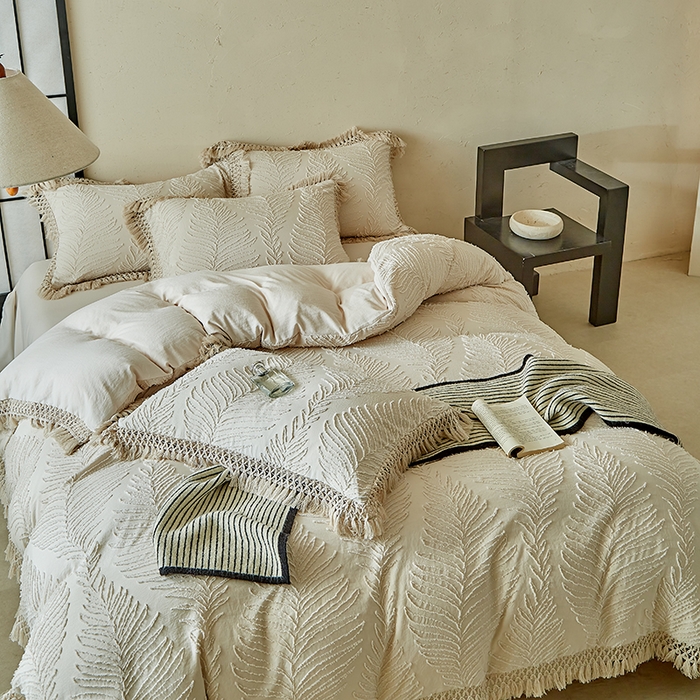 91家纺网 家纺一手货源 找家纺 缘生活 2025新款剪花针叶流苏四件套四季款 民宿首选 剪花针叶卡其+流苏