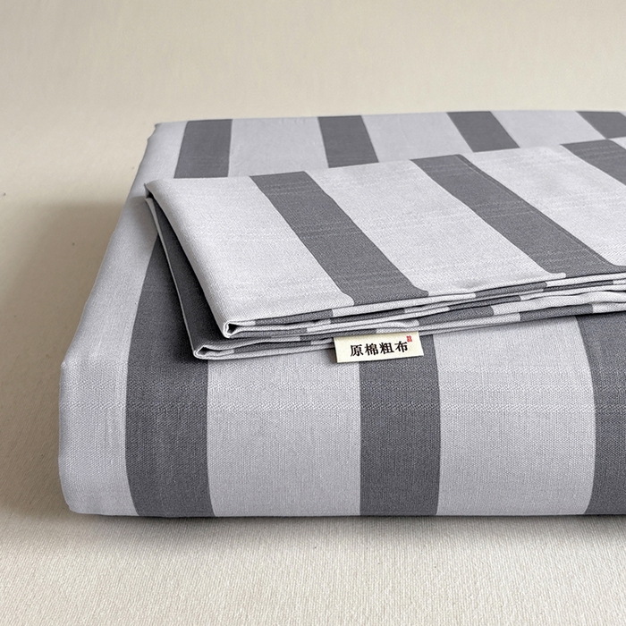 91家纺网 家纺一手货源 找家纺 青泽家纺 2025年新款老粗布床单原棉三枚缎卡老粗布凉席三件套亚麻棉麻床单枕套 灰竖条