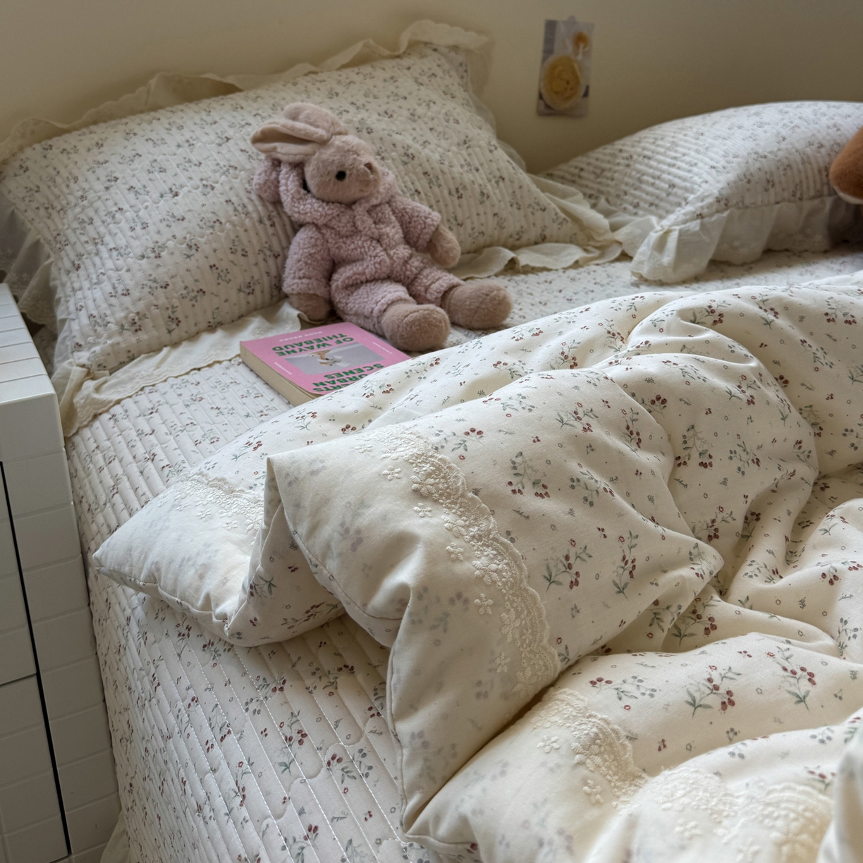 91家纺网 家纺一手货源 找家纺 一加一 2025新款田园风全棉纯棉双层纱床盖冬被被子被芯四件套 果然花香