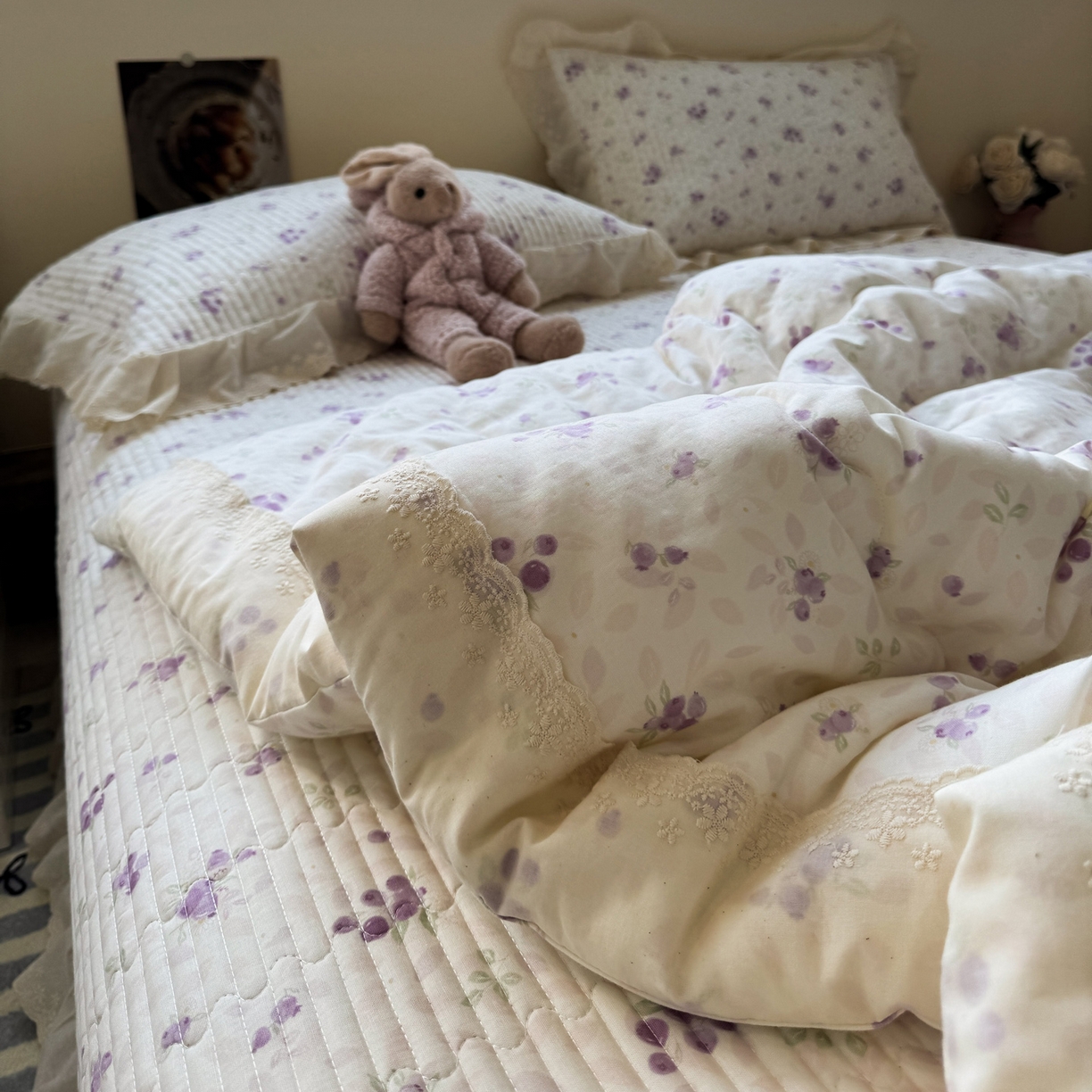 91家纺网 家纺一手货源 找家纺 一加一 2025新款田园风全棉纯棉双层纱床盖冬被被子被芯四件套 莓果雨