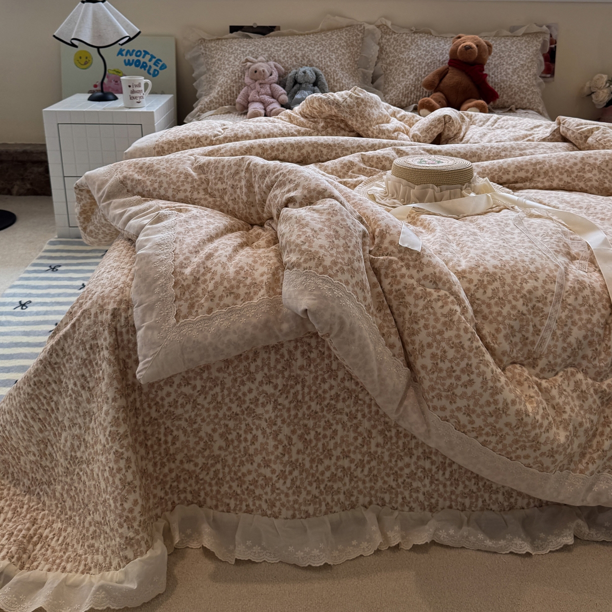 91家纺网 家纺一手货源 找家纺 一加一 2025新款田园风全棉纯棉双层纱床盖冬被被子被芯四件套 秋之寄语