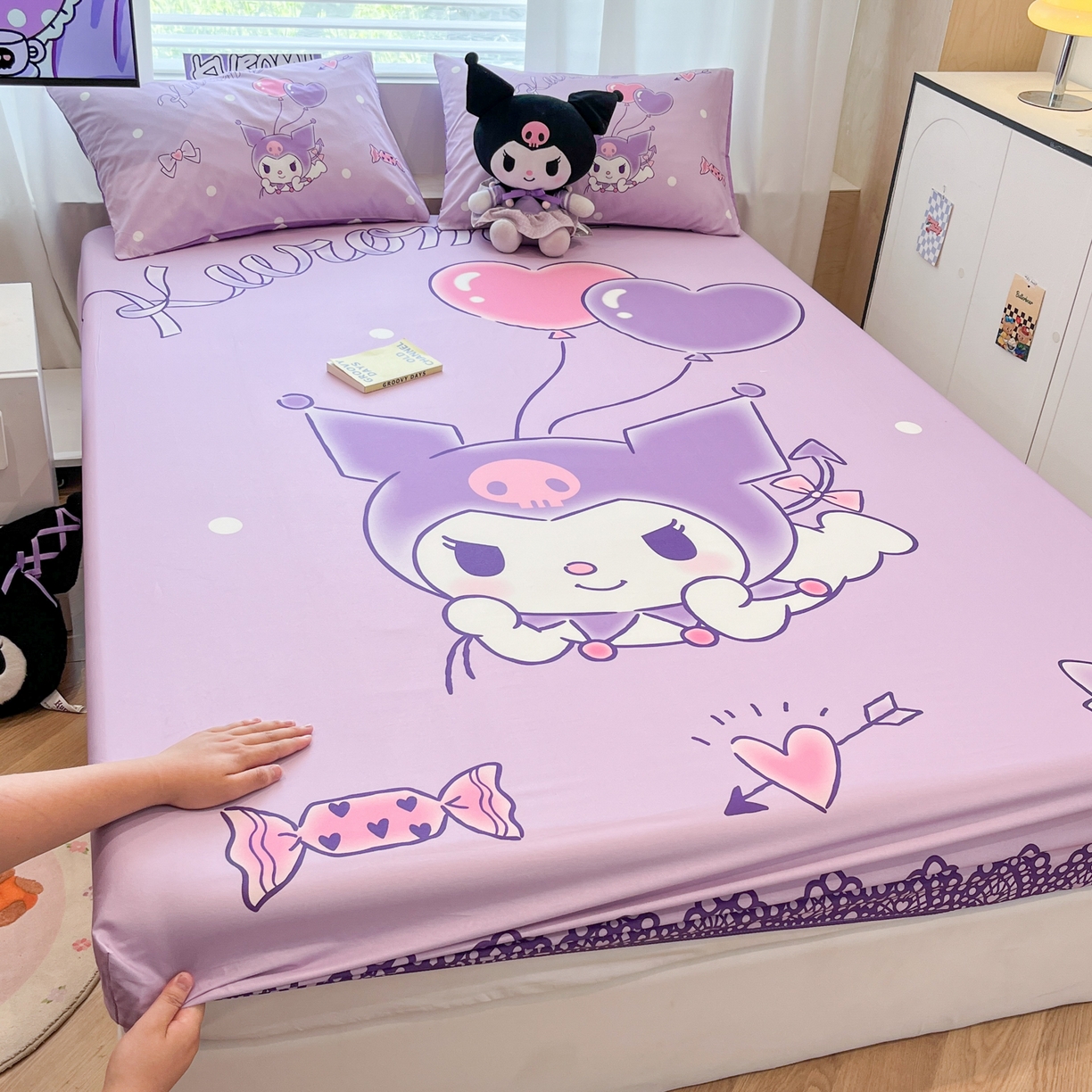 91家纺网 家纺一手货源 找家纺 暮思家居 2025新款正版授权三丽鸥大阪全棉数码印花纯棉单品床笠床笠单件单床笠（专版花型） 棉A版-梦想库洛米