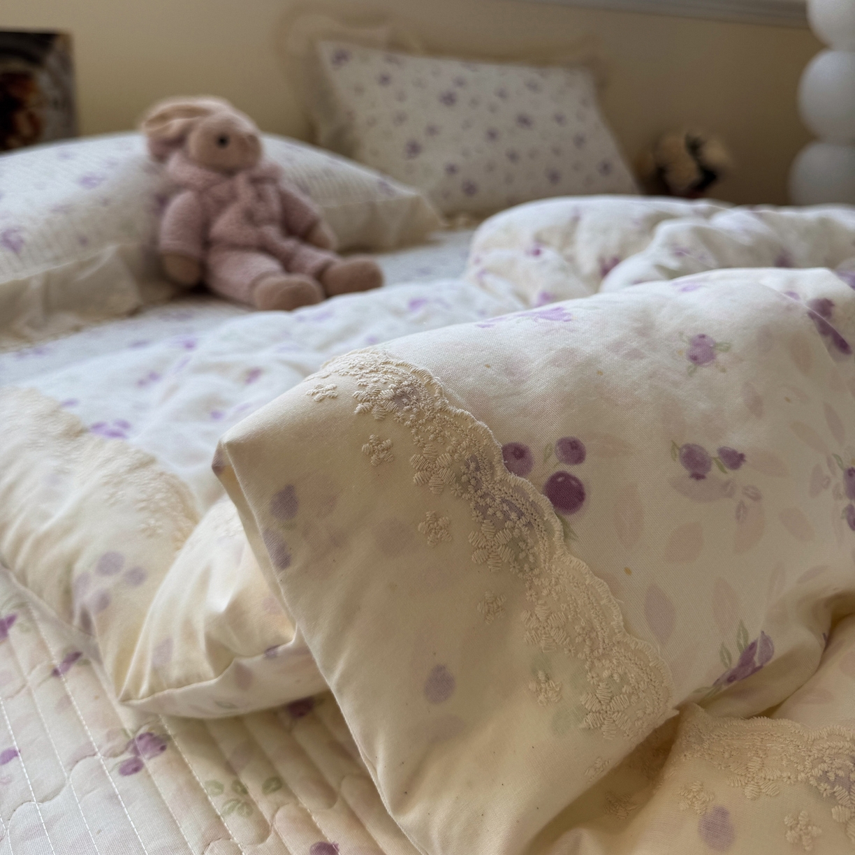 91家纺网 家纺一手货源 找家纺 一加一 2025新款田园风全棉纯棉双层纱床盖冬被被子被芯四件套 莓果雨