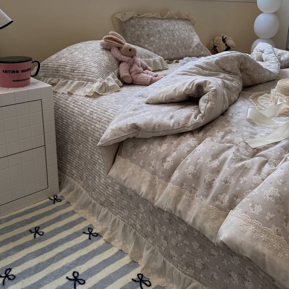 91家纺网 家纺一手货源 找家纺 一加一 2025新款田园风全棉纯棉双层纱床盖冬被被子被芯四件套 杏花小镇-驼