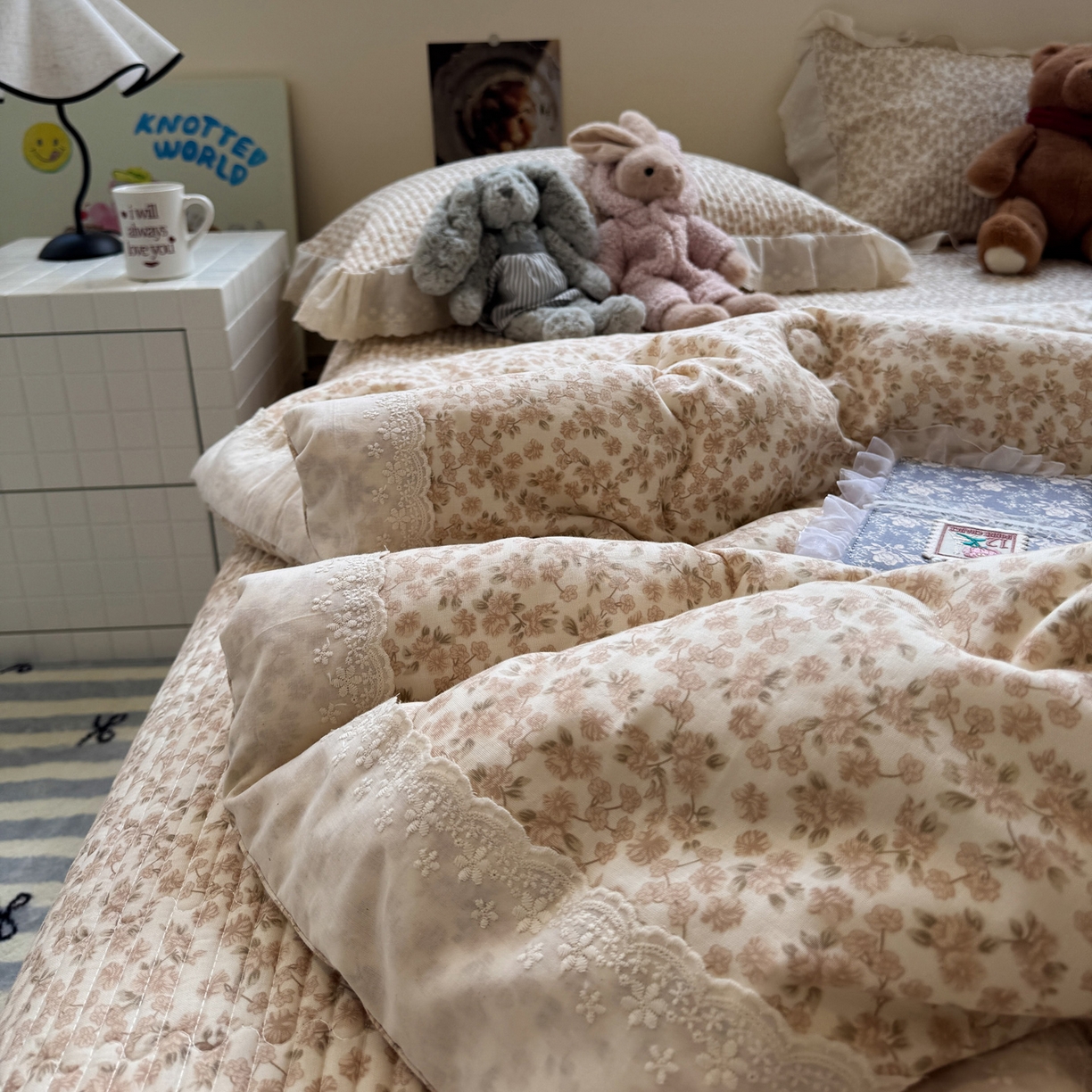 91家纺网 家纺一手货源 找家纺 一加一 2025新款田园风全棉纯棉双层纱床盖冬被被子被芯四件套 秋之寄语