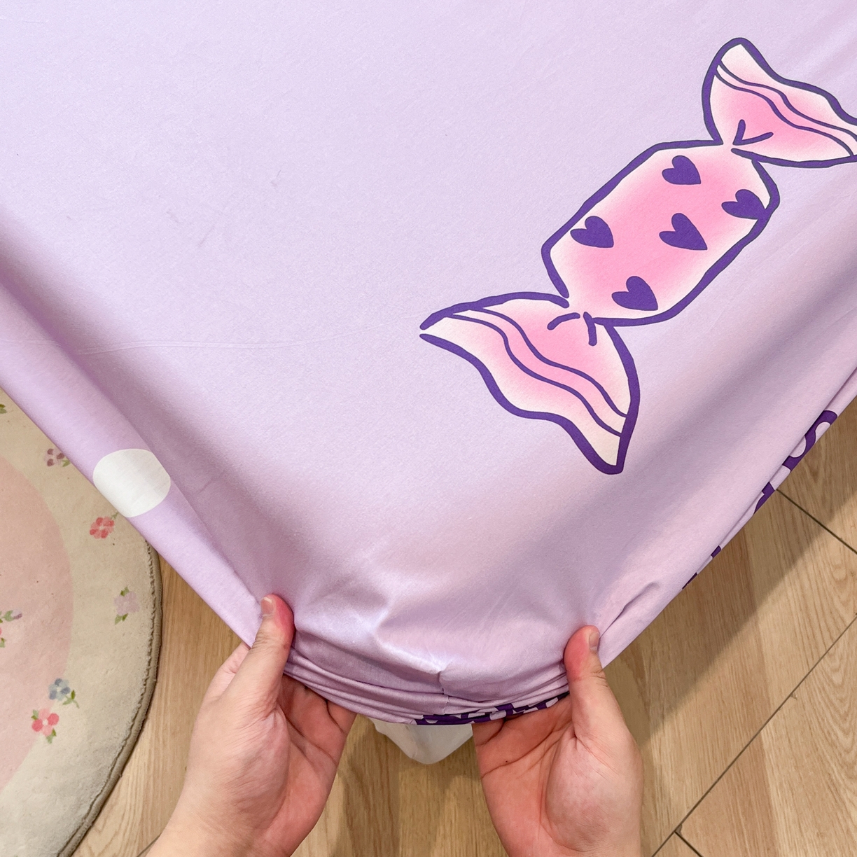 91家纺网 家纺一手货源 找家纺 暮思家居 2025新款正版授权三丽鸥大阪全棉数码印花纯棉单品床笠床笠单件单床笠（专版花型） 棉A版-梦想库洛米