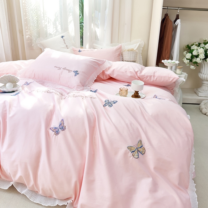 91家纺网 家纺一手货源 找家纺 青泽家纺 2025新款母婴级ins风韩版绣花荷叶边水洗棉磨毛四件套 蝶舞-玉