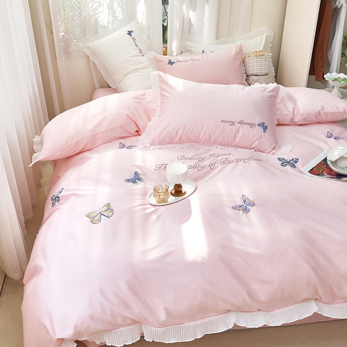 91家纺网 家纺一手货源 找家纺 青泽家纺 2025新款母婴级ins风韩版绣花荷叶边水洗棉磨毛四件套 蝶舞-玉