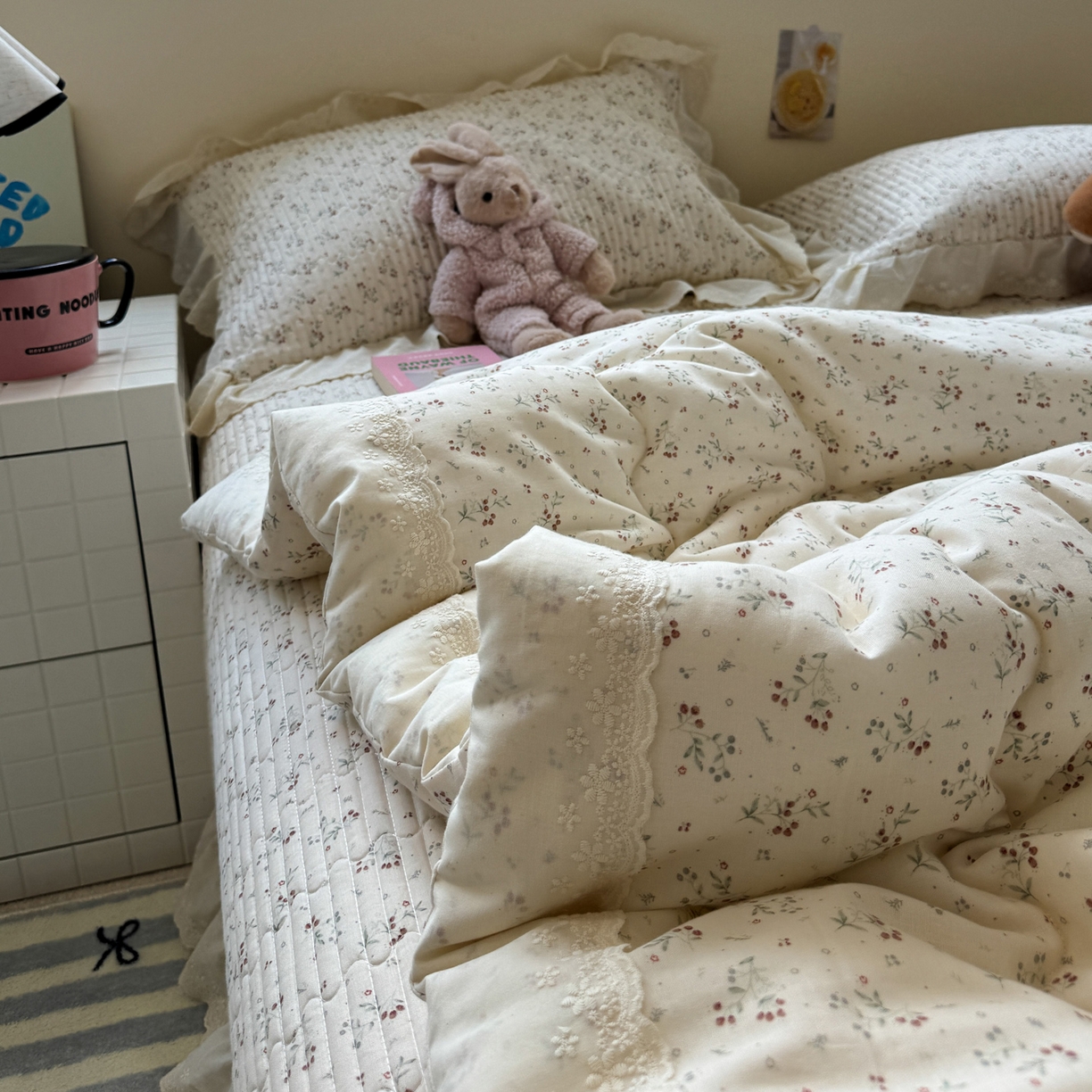 91家纺网 家纺一手货源 找家纺 一加一 2025新款田园风全棉纯棉双层纱床盖冬被被子被芯四件套 果然花香