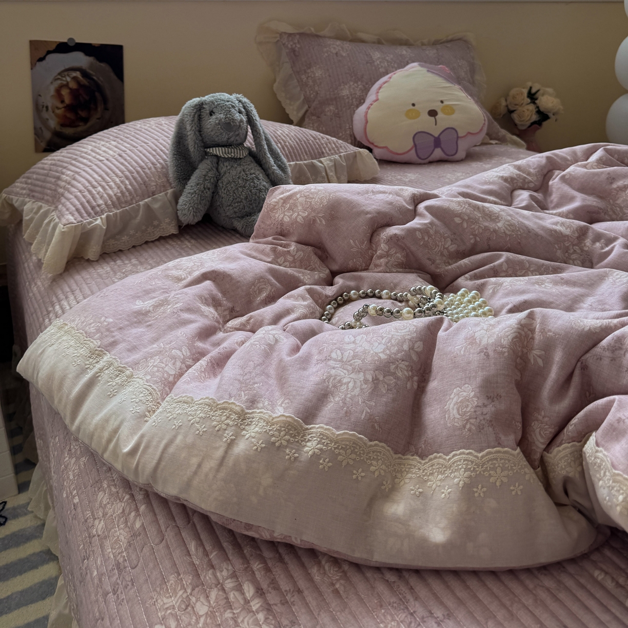 91家纺网 家纺一手货源 找家纺 一加一 2025新款田园风全棉纯棉双层纱床盖冬被被子被芯四件套 花蔓花影-粉