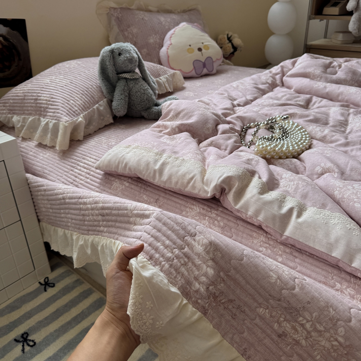 91家纺网 家纺一手货源 找家纺 一加一 2025新款田园风全棉纯棉双层纱床盖冬被被子被芯四件套 花蔓花影-粉