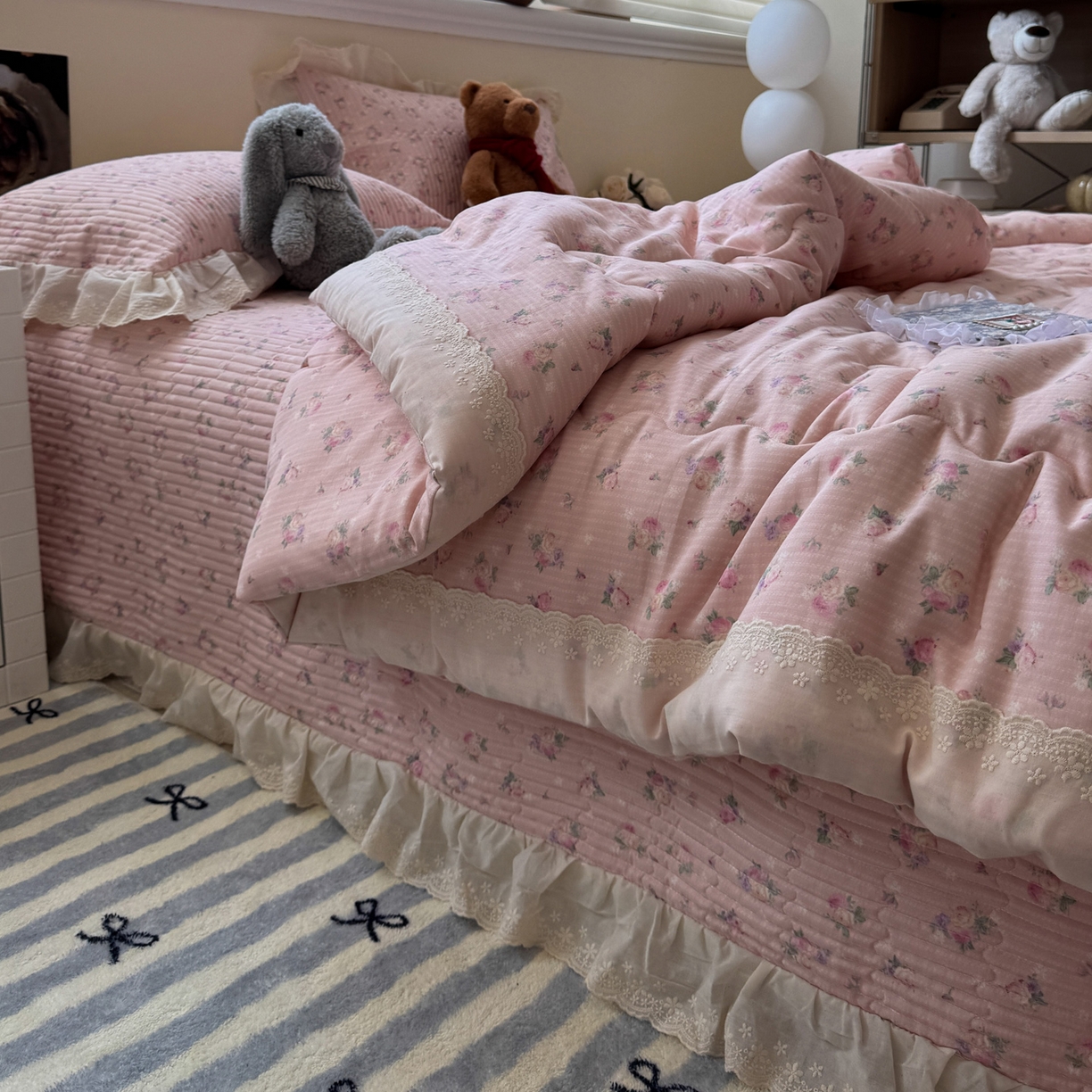 91家纺网 家纺一手货源 找家纺 一加一 2025新款田园风全棉纯棉双层纱床盖冬被被子被芯四件套 花初梦