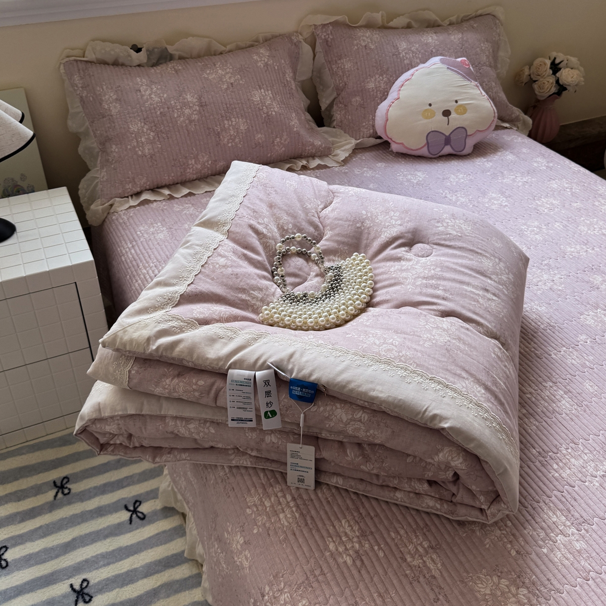 91家纺网 家纺一手货源 找家纺 一加一 2025新款田园风全棉纯棉双层纱床盖冬被被子被芯四件套 花蔓花影-粉