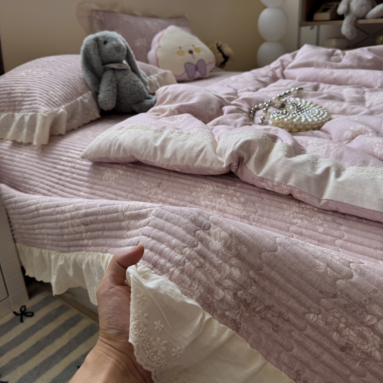 91家纺网 家纺一手货源 找家纺 一加一 2025新款田园风全棉纯棉双层纱床盖冬被被子被芯四件套 花蔓花影-粉