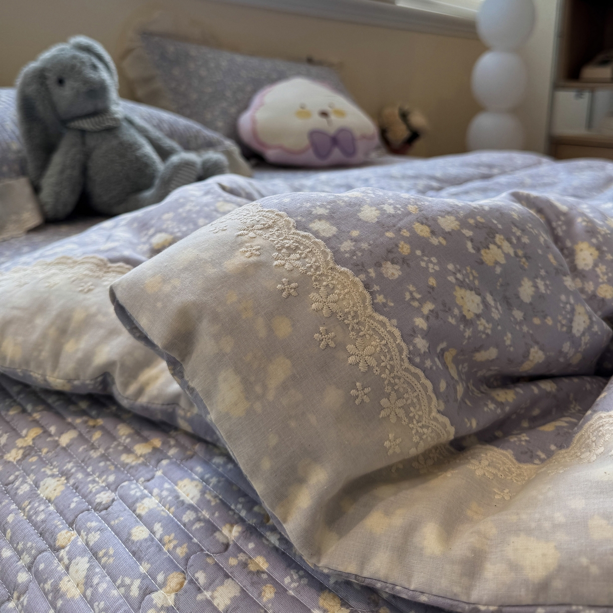 91家纺网 家纺一手货源 找家纺 一加一 2025新款田园风全棉纯棉双层纱床盖冬被被子被芯四件套 梦醒花间-灰